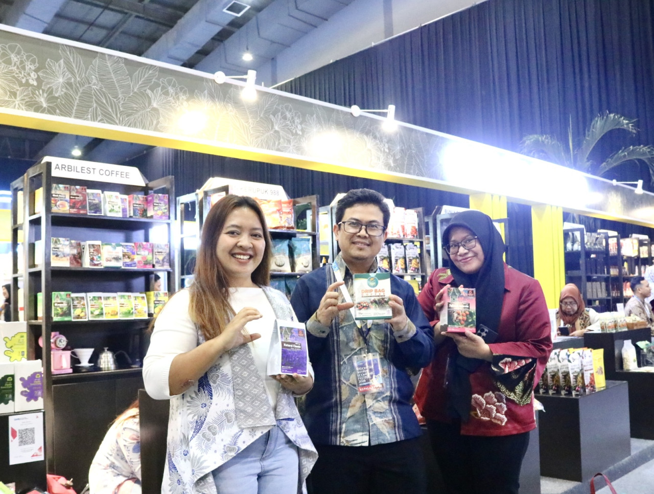 Usaha mikro, kecil, dan menengah (UMKM) binaan Kantor Perwakilan Bank Indonesia (BI) Kediri tampil dalam Indonesia Sharia Economic Festival (ISEF) 2026 di Jakarta International Convention Center (JICC). (Foto: Bank Indonesia Kediri/jatimnow.com)