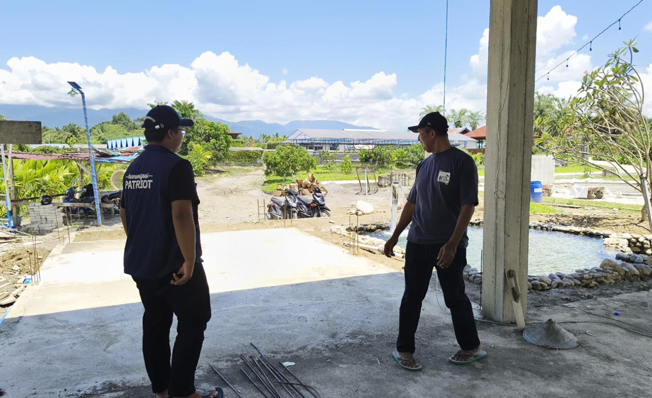Tim Ekspedisi Patriot Unair mendampingi kebun Manokwari Anggur di Prafi bertransformasi jadi destinasi agrowisata berbasis pemasaran digital. (Foto/jatimnow.com)
