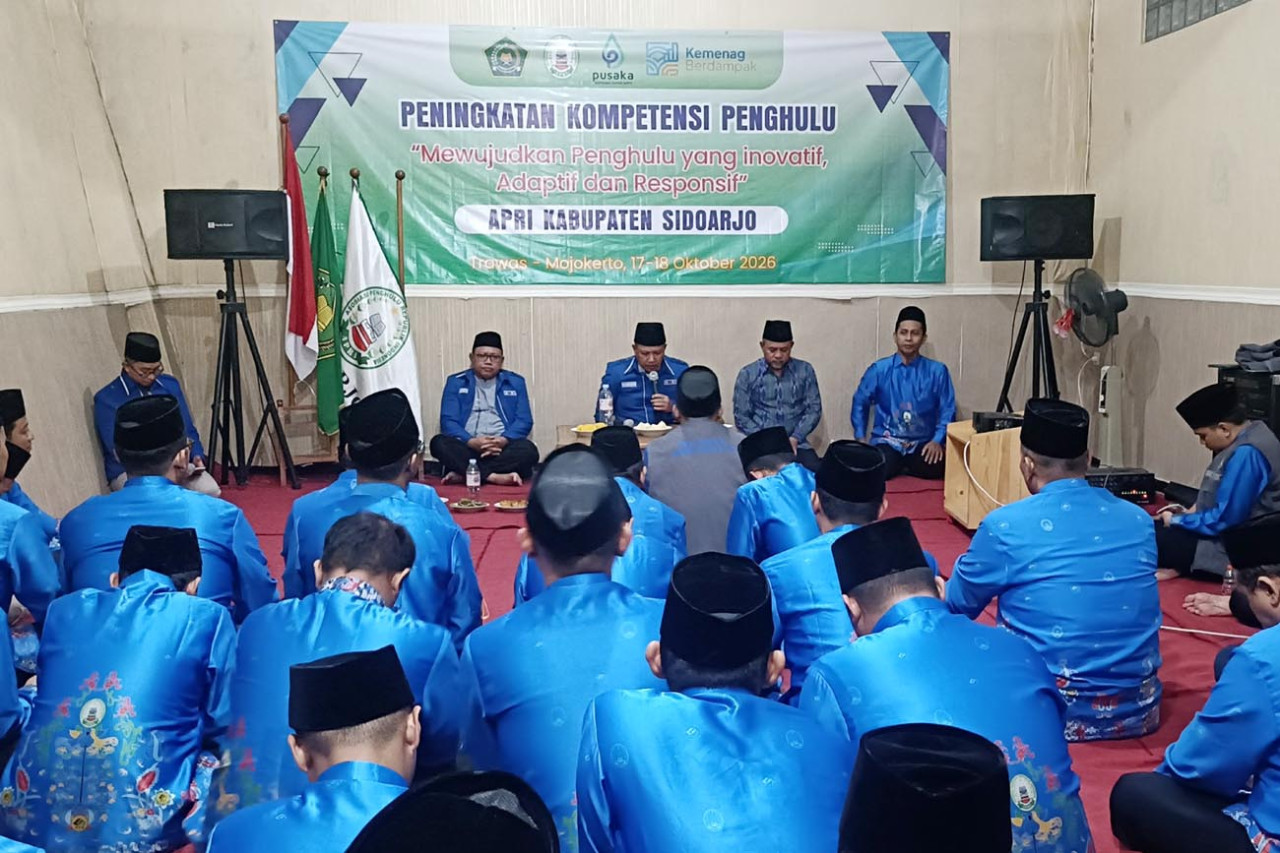 APRI Cabang Sidoarjo menggelar konsolidasi dan penguatan kapasitas penghulu di Trawas Mojokerto untuk meningkatkan profesionalitas layanan nikah. (Foto/jatimnow.com)