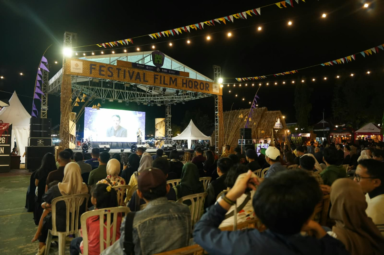 Penutupan Festival Film Horor 2026 di Alun-Alun Pacitan. (Foto: Prokopim Pemkab Pacitan)