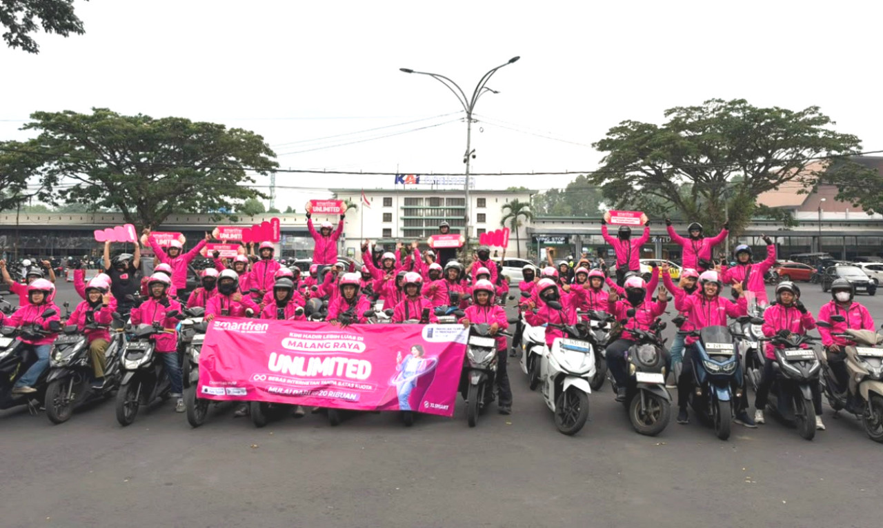 Grebek Kampung dan aksi konvoi simpatik bersama pengemudi ojek online lokal XLSMART di Malang. (Foto: XLSMART for jatimnow.com)