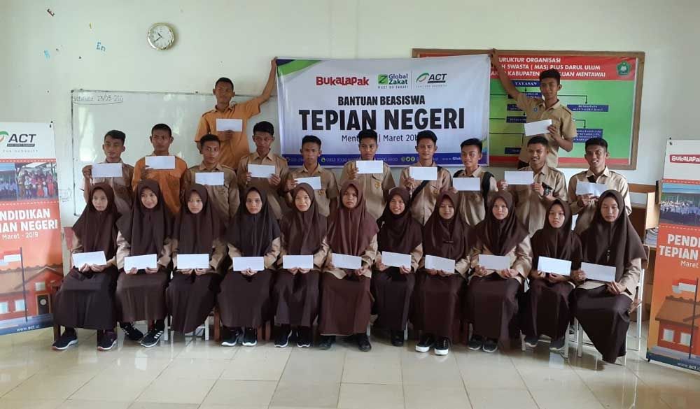 Pemberian bantuan ACT dan e-commerce