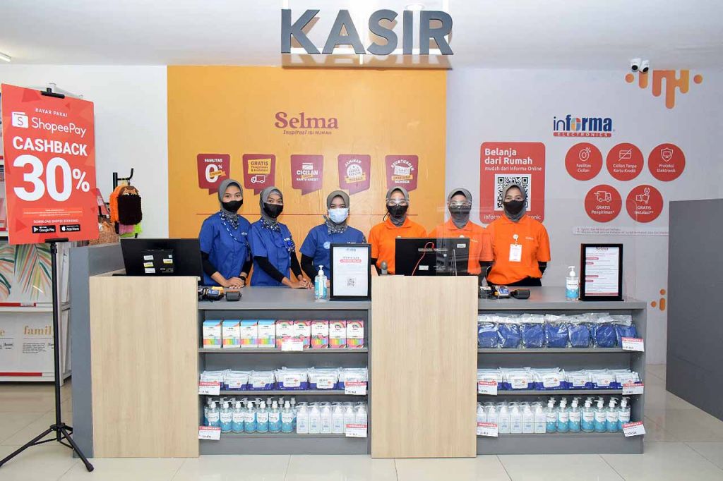 Outlet Selma dan Informa Eletcronics di LA Plaza (Foto:Istimewa)