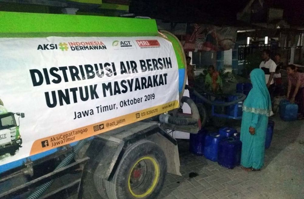 ACT menyalurkan air bersih ke empat desa di Kecamatan Balongpanggang dan Cerme, Kabupaten Gresik