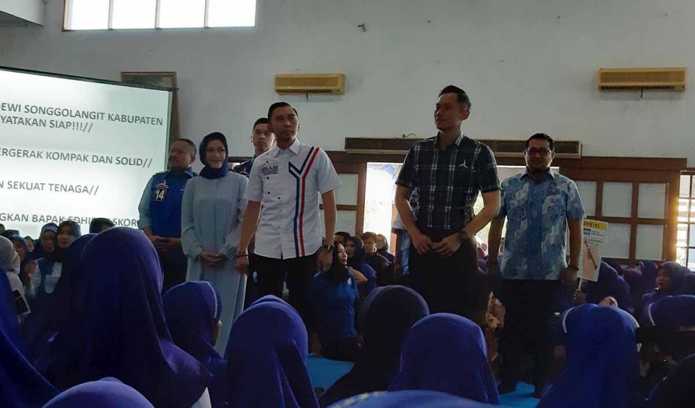AHY bersama Ibas saat kampanye Partai Demokrat di Ponorogo