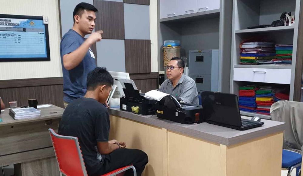 Ajis Nyabu Sebelum Mutilasi Penari asal Kediri?