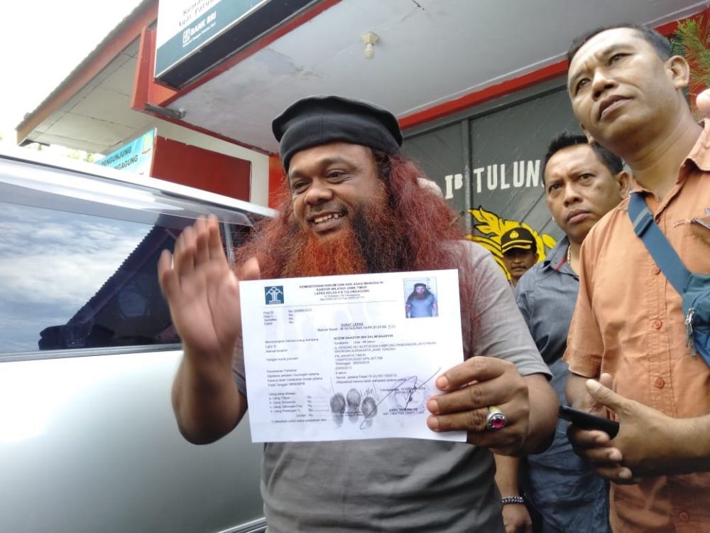Noim Baasyir saat bebas dari Lapas Klas II B Tulungagung
