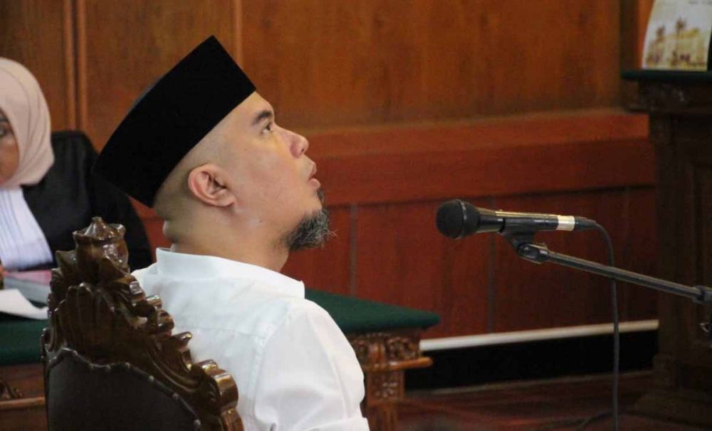 Jalani Sidang Lanjutan Surabaya, Ahmad Dhani Curhat Soal Mamanya
