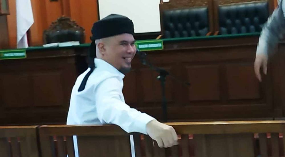 Ahmad Dhani di Pengadilan Negeri Surabaya