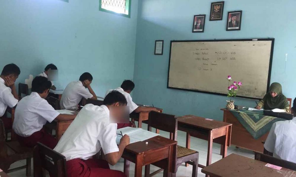 Suasana ujian anak-anak binaan di Blitar