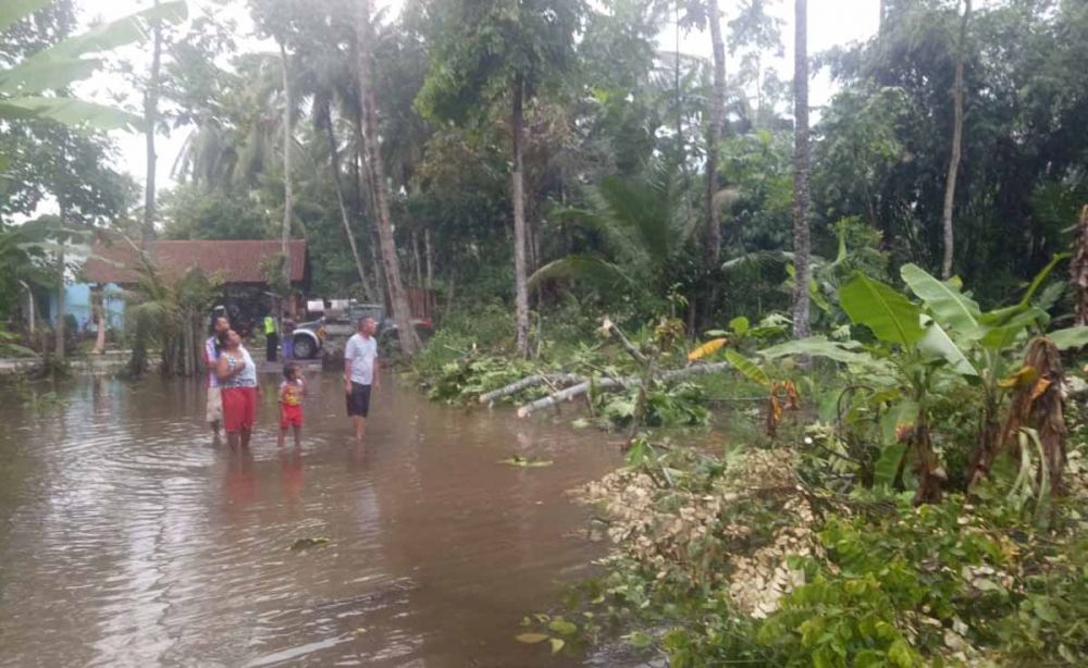 Angin kencang rusak 15 rumah di dua dusun di Banyuwangi
