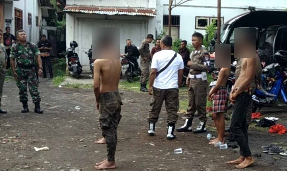 Gerombolan anak jalanan yang terjaring razia Satpol PP Kota Probolinggo