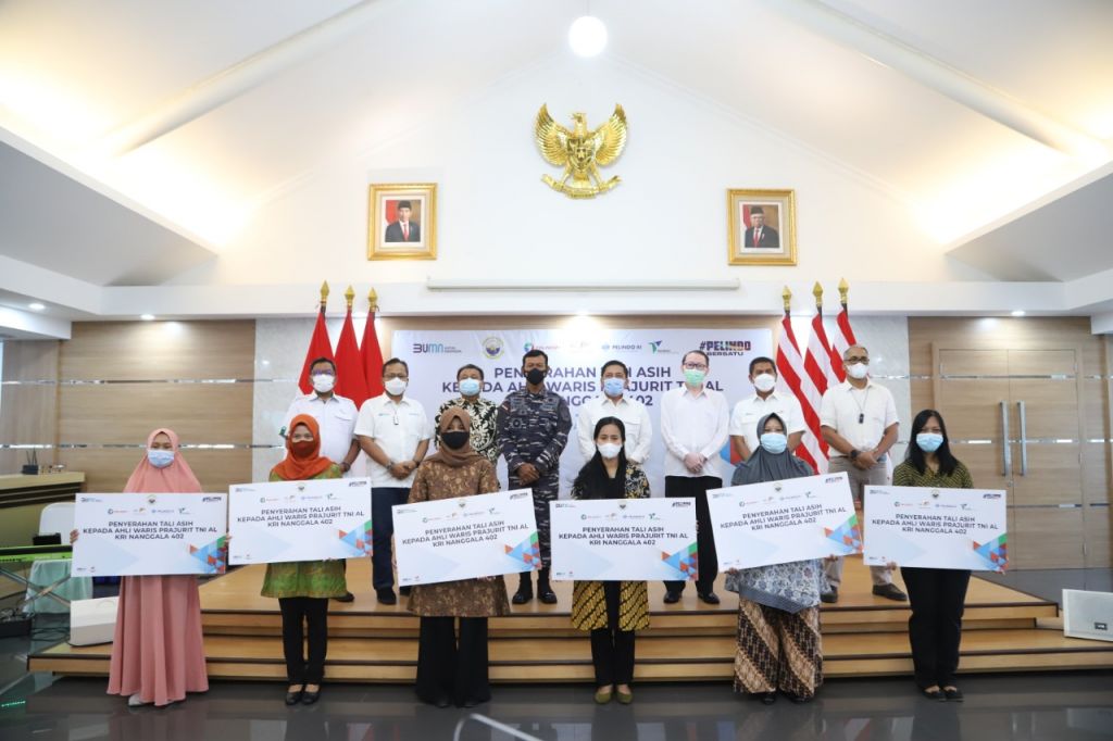 Pelindo Bersatu Berikan Tali Asih Bagi Keluarga KRI Nanggala-402