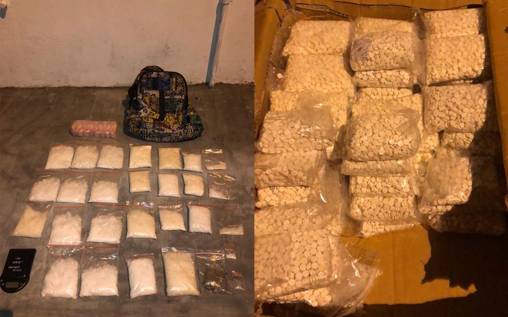 Barang bukti narkoba jenis sabu dan ganja serta pil koplo yang disita Timsus Satresnarkoba Polrestabes Surabaya dari tangan bandar