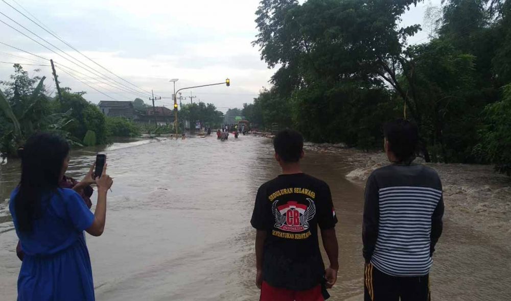 Banjir yang merendam salah satu wilayah di Madiun