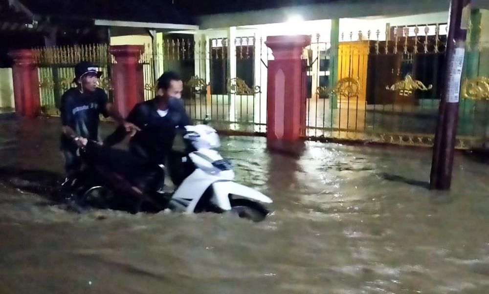 Banjir di Dusun Ngambakan, Desa Bangunsari, Kecamatan Sukorejo, Kabupaten Ponorogo
