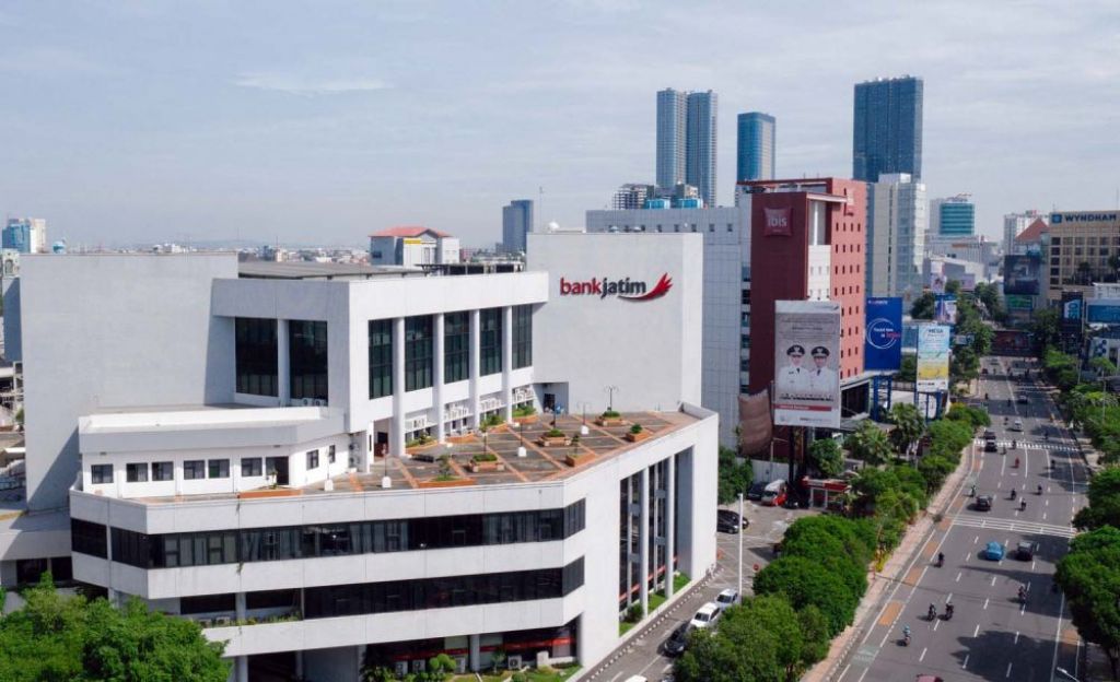 Kantor pusat Bank Jatim, Jalan Basuki Rahmat, Surabaya (Foto: Dok. jatimnow.com)