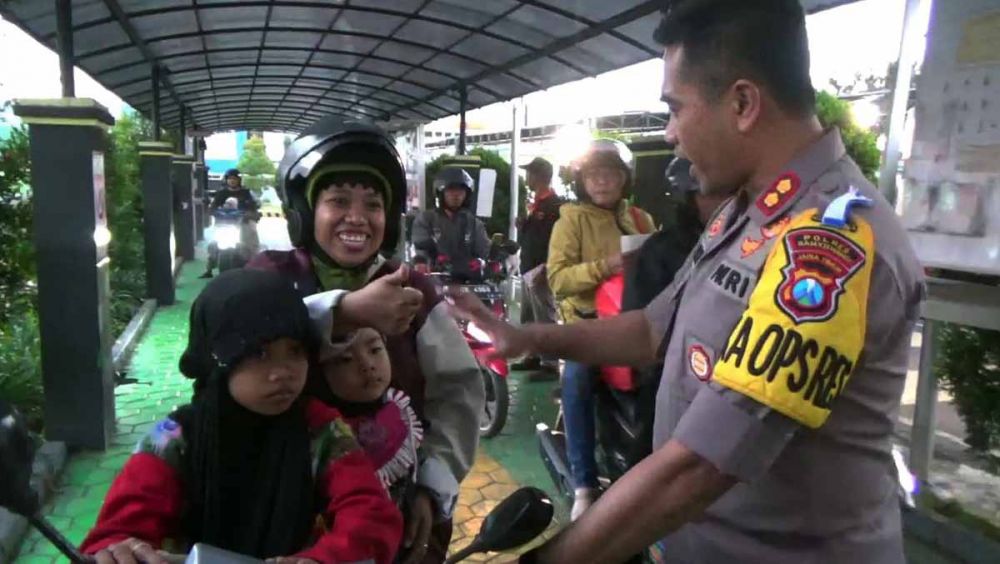 Cerita Para Pemotor dalam Arus Balik Lebaran 2019 ke Pulau Bali