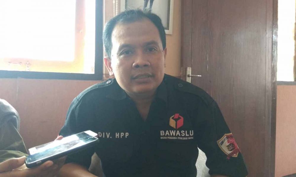 Ketua Bawaslu Kabupaten Blitar, Abdul Hakam Sholahuddin