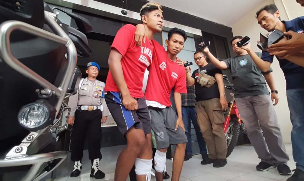 Kaki kakak beradik yang menjadi begal motor ditembak Tim Unit Jatanras Satreskrim Polrestabes Surabaya