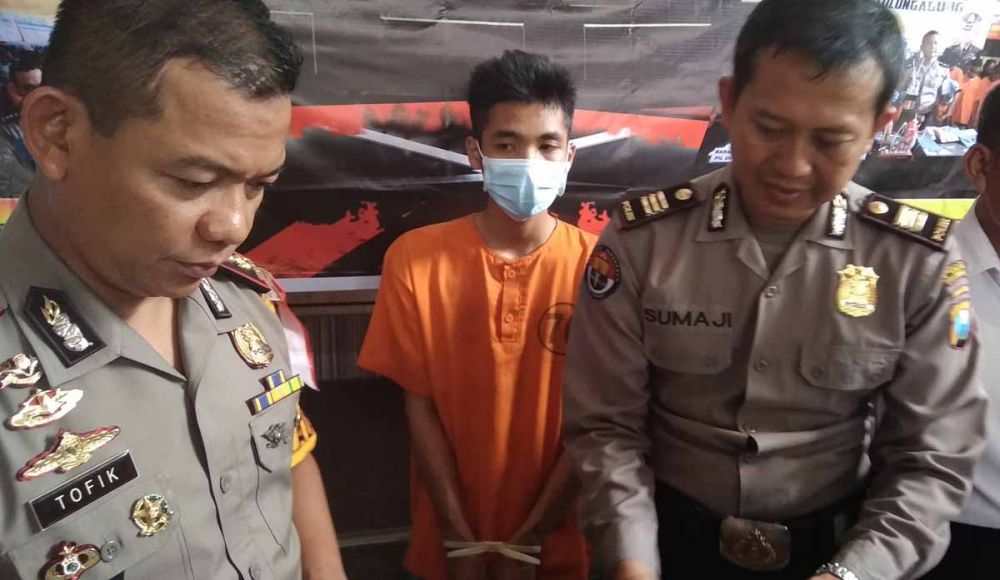 Begal Taxi Online Diringkus, Modusnya Jerat dan Bekap Korban