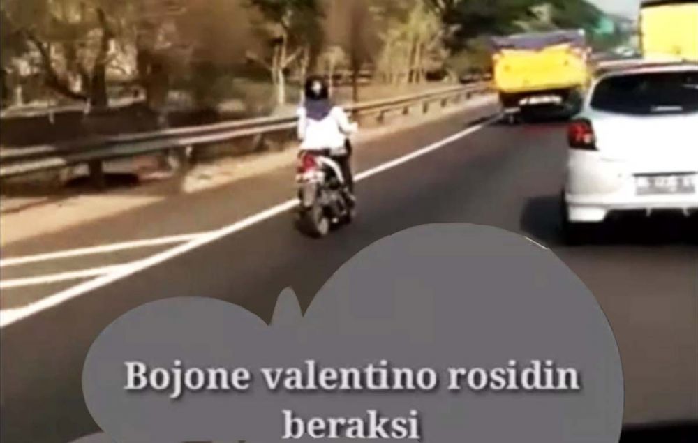 Viral Video Biker Cewek Ngebut di Jalan Tol Waru-Gunungsari