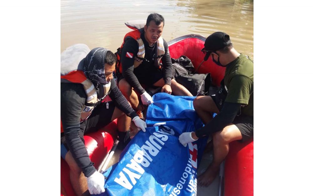 Tenggelam di Sungai Kebonsari Surabaya, Bocah 10 Tahun Ditemukan Tewas