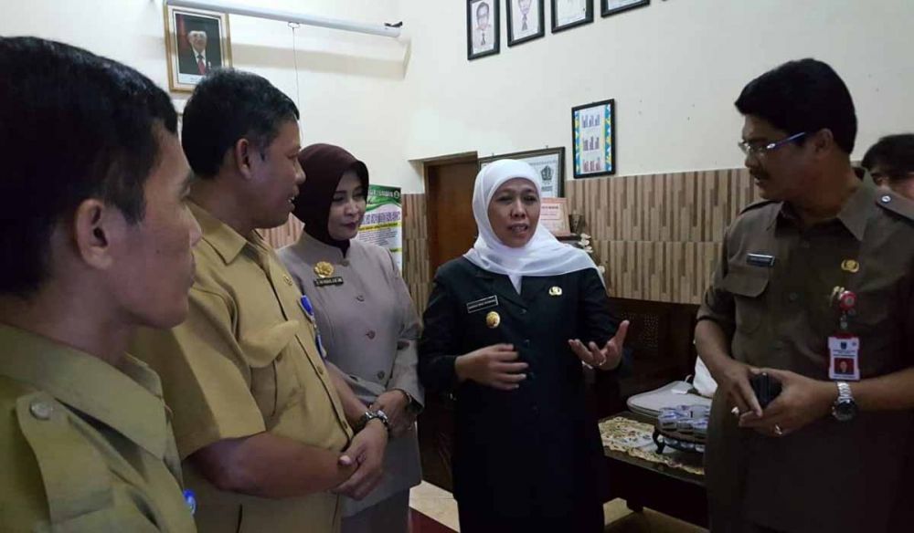 Gubernur Khofifah saat sidak ujian SMA di Surabaya beberapa waktu lalu