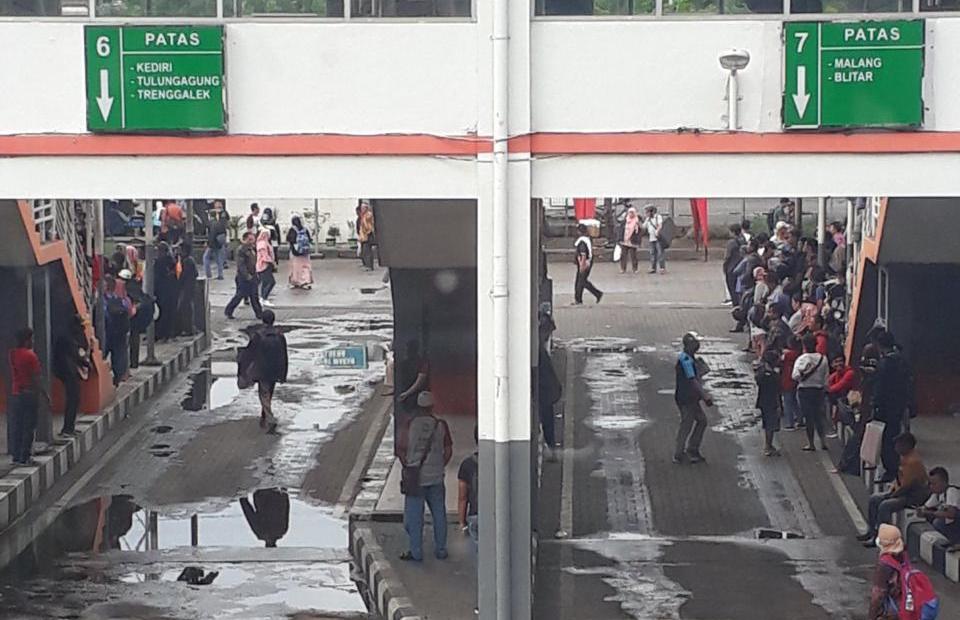 45 Ribu Pemudik Masuk di Terminal Purabaya Pada H+3 Lebaran