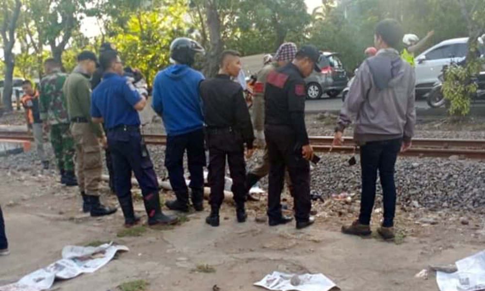 Diduga Bunuh Diri, Pria ini Tewas Tabrakkan Diri ke Kereta di Surabaya