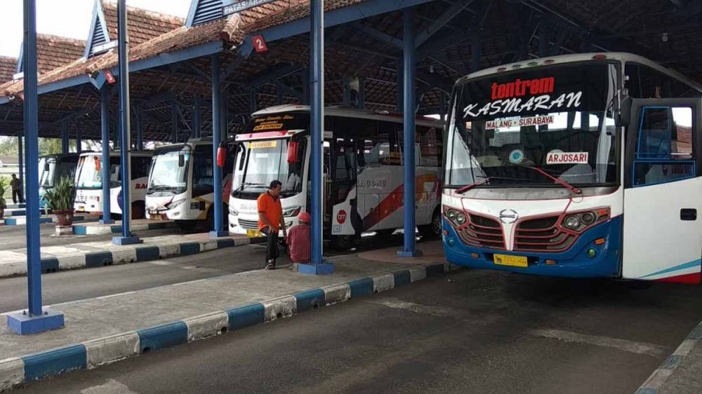 Sejumlah armada Bus Mudik Lebaran 2019 disiapkan di Terminal Patria Kota Blitar