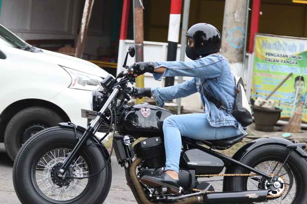 Kilas Berita Hot: Motor Keren Cak Ipin hingga Bupati Demak Kecelakaan