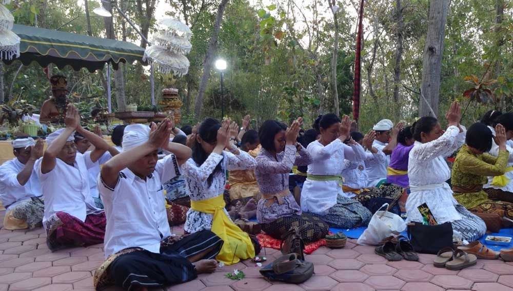 Ini Doa Umat Hindu Tulungagung untuk Indonesia saat Hari Raya Galungan