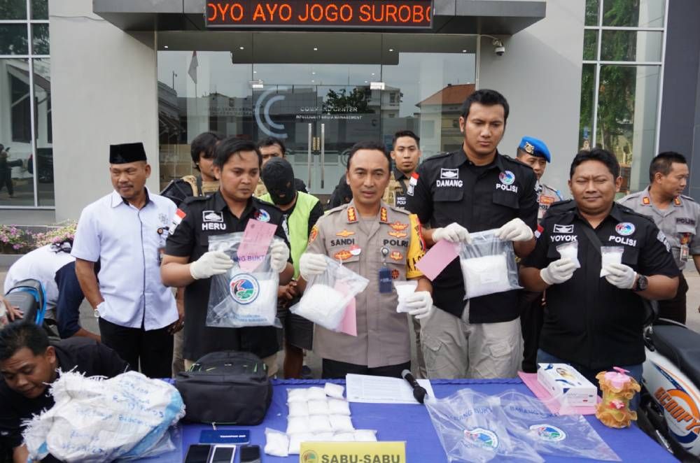Sindikat Narkoba Surabaya-Jakarta Dibongkar, 4,7 Kilogram Sabu Disita
