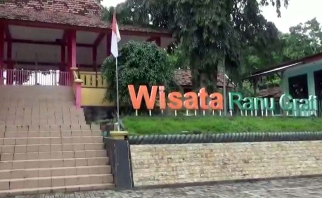 Wisata Danau Ranu di Grati, Pasuruan