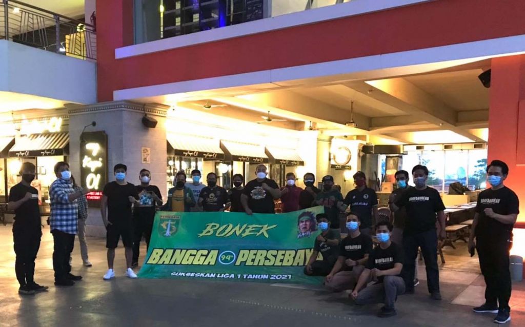 Ngobrol santai yang digelar Dit Intelkam Polda Jatim bersama perwakilan manajemen Persebaya dan Bonek di Surabaya