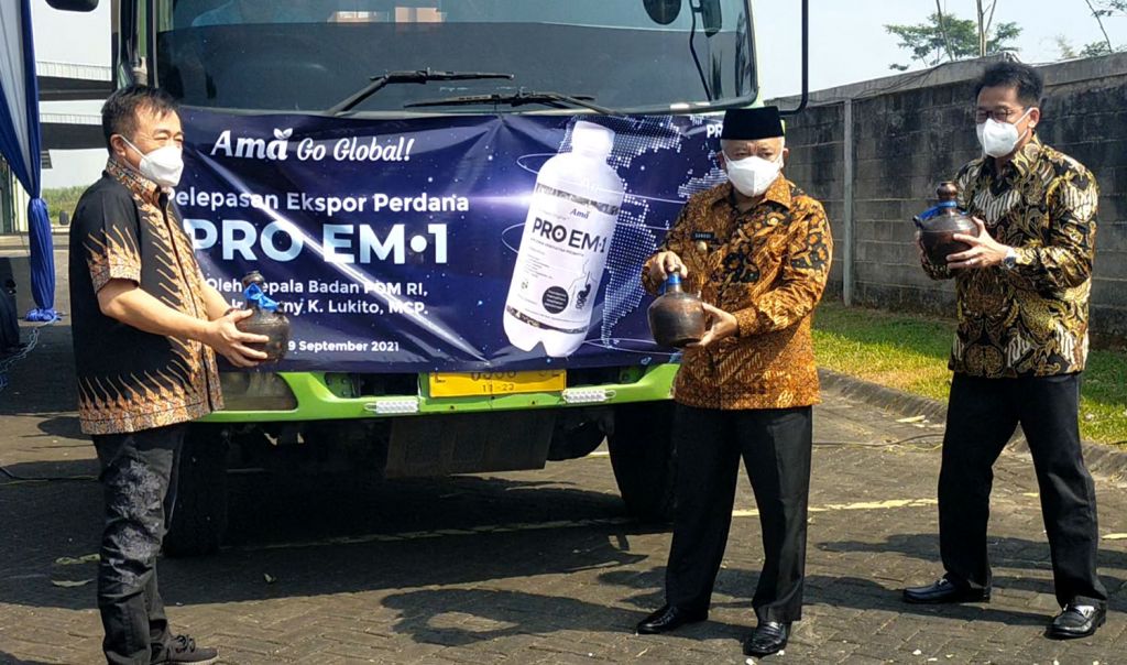 Pemberangkatan ekspor perdana Pro EM1 ke China