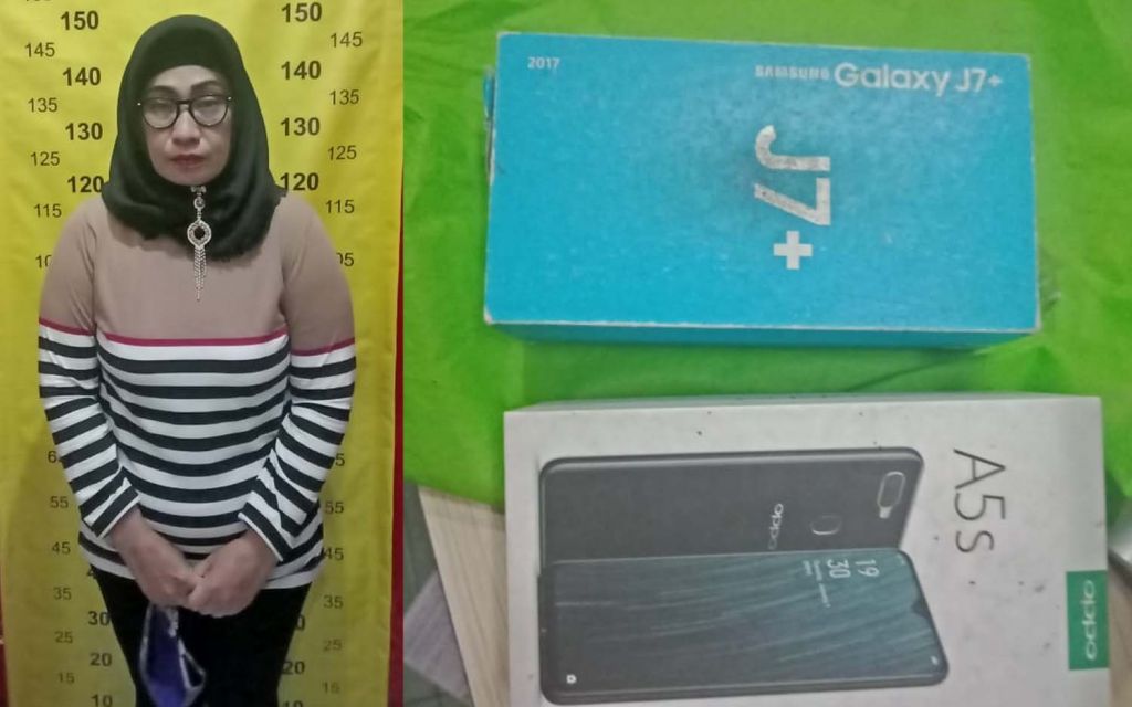 Kolase emak-emak pencuri dan barang bukti HP yang dicurinya diamankan di Mapolsek Tegalsari, Surabaya
