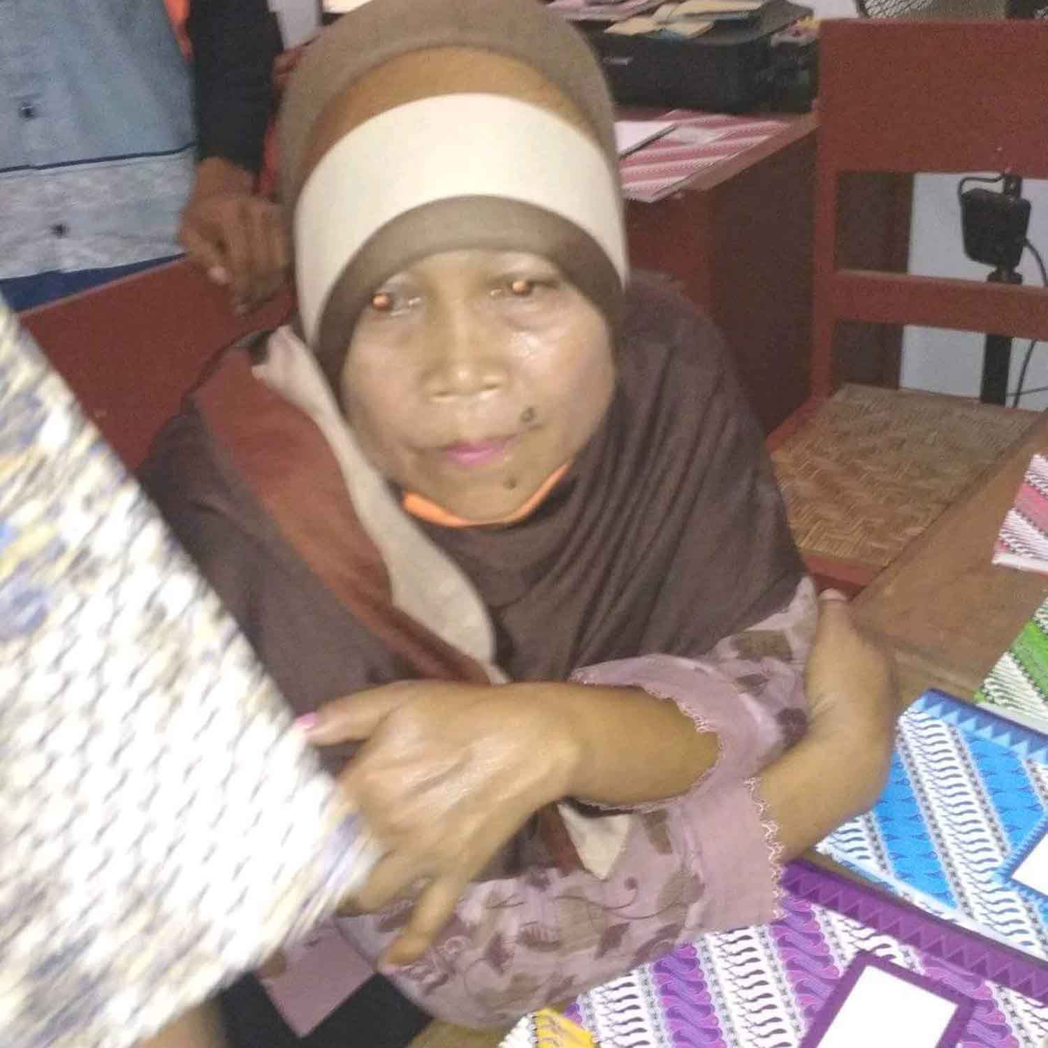 Nenek Susanti