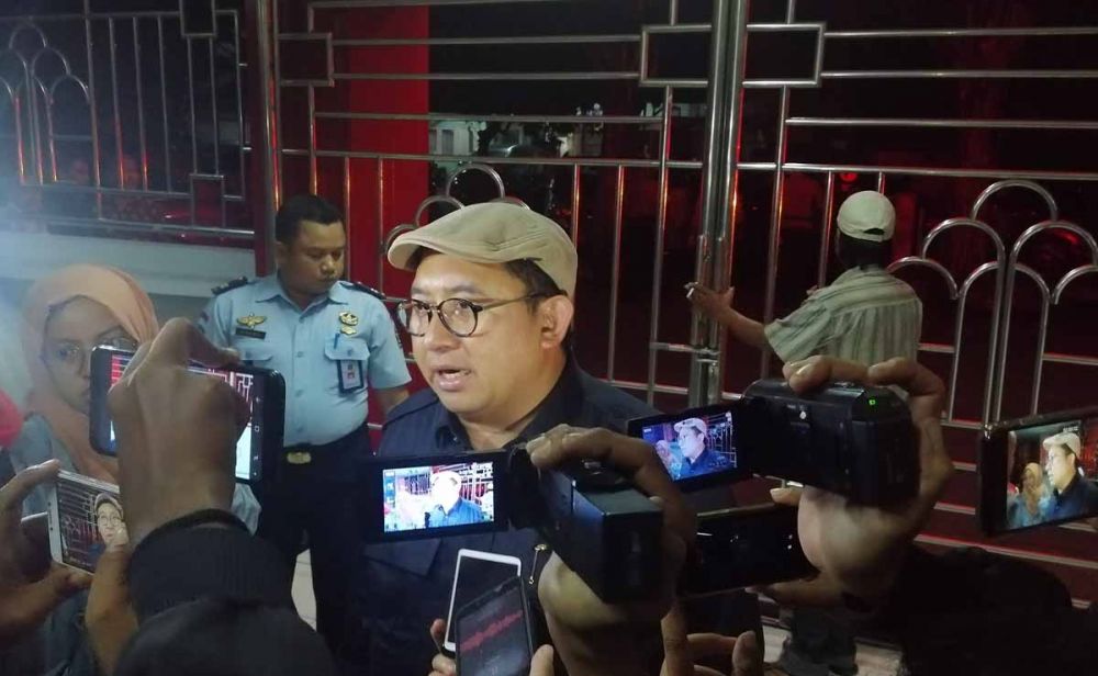 Disebut Tiru Jokowi ke Tambak Lorok, Ini Respon Fadli Zon