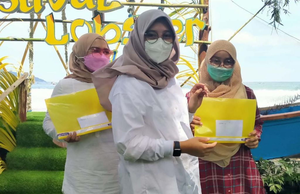 Kenalkan Kekayaan Laut, Banyuwangi Gelar Festival Lobster di Pantai Mustika