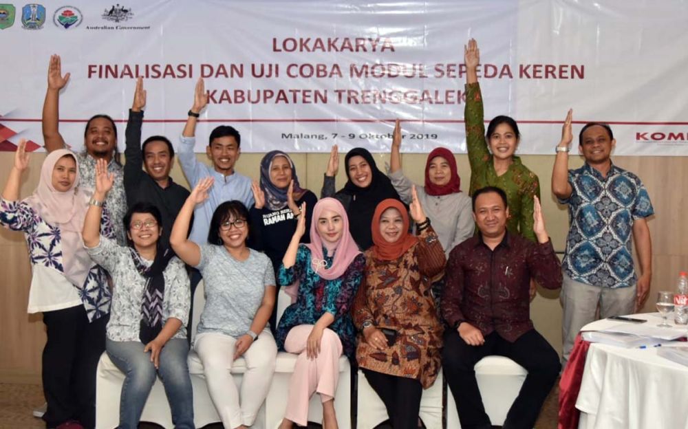 Ketua Tim Penggerak PKK Kabupaten Trenggalek Novita Hardini dalam finalisasi dan uji coba modul Sepeda Keren