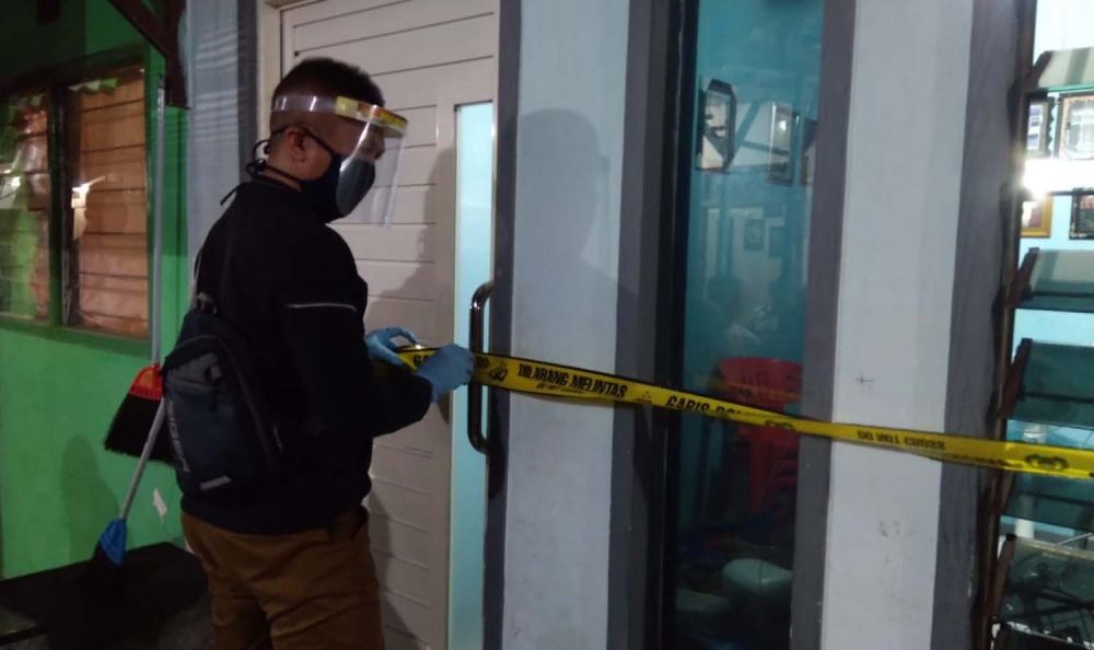 Kanit Reskrim Polsek Tambaksari Iptu Didik Ariawan di TKP