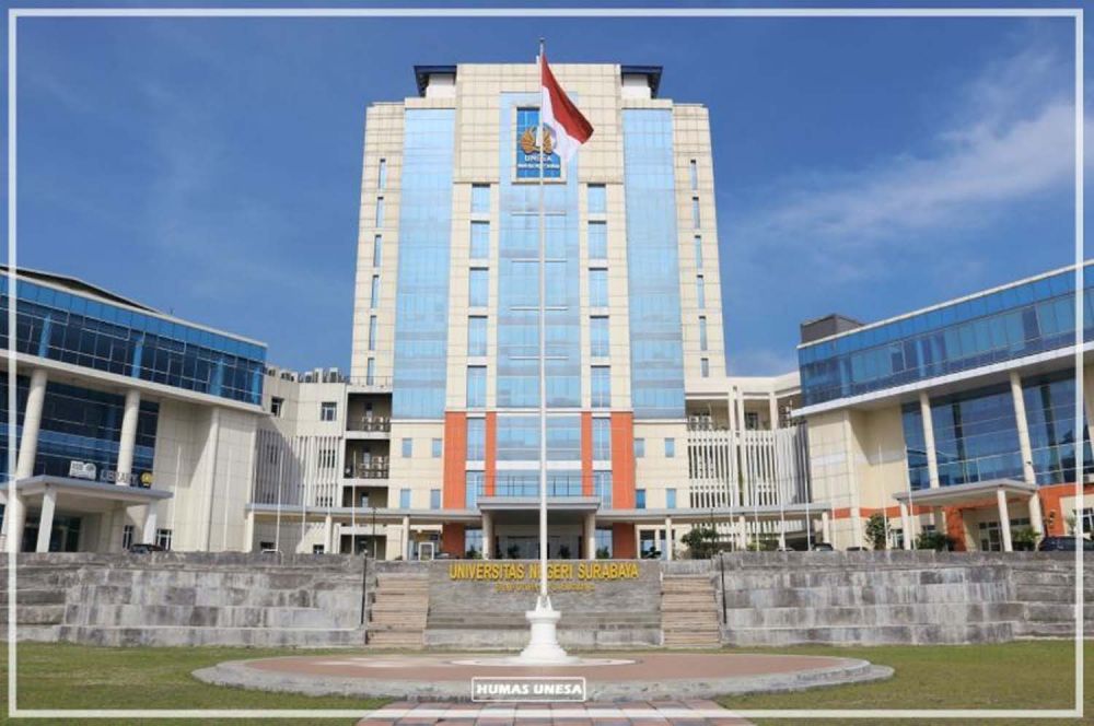 Gedung Rektorat Unesa (Foto: www.unesa.ac.id)