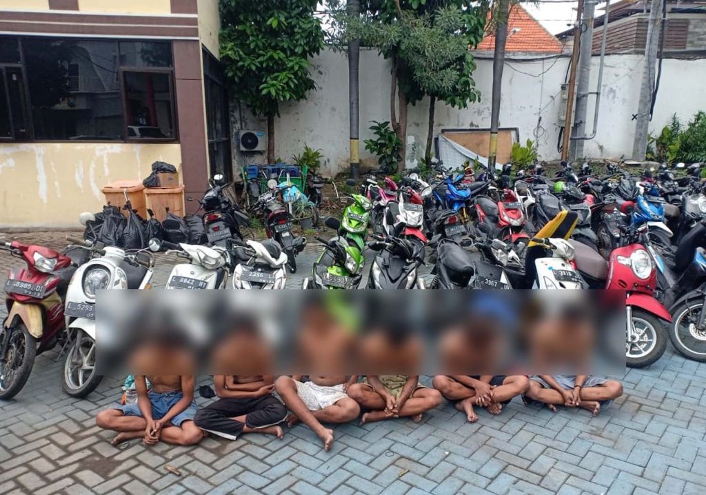 Enam remaja anggota geng yang hendak tawuran diamankan Unit Jatanras Polrestabes Surabaya