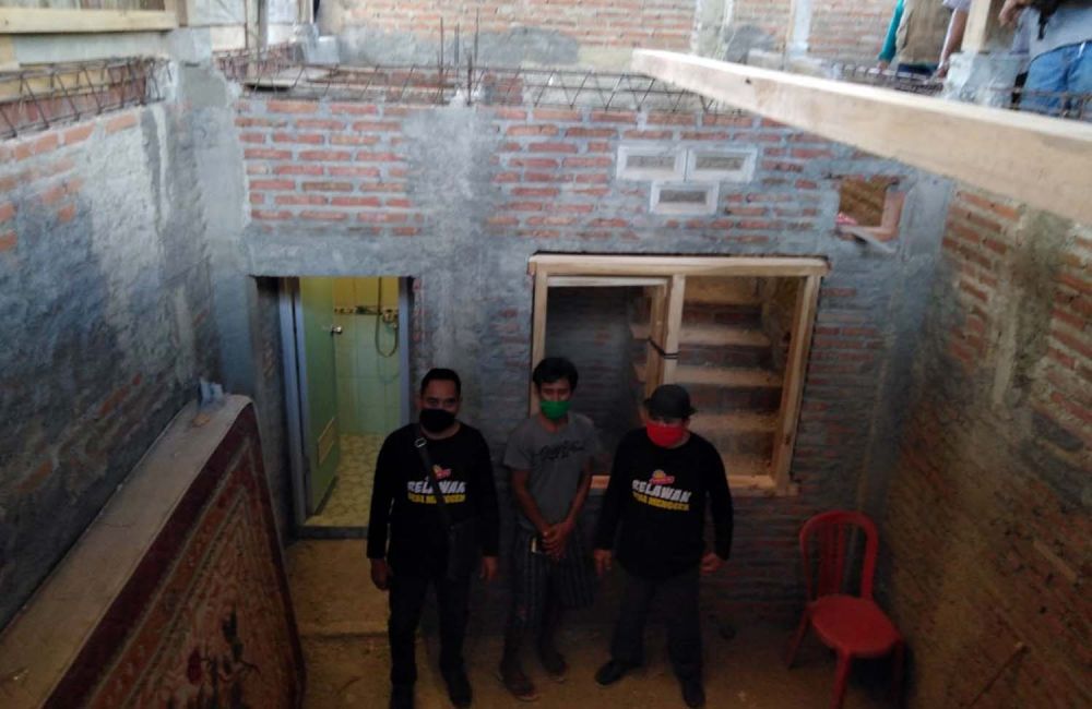 Kisah Giman, Warga Ngawi yang Pindahkan Rumahnya Tak Sampai Dua Jam