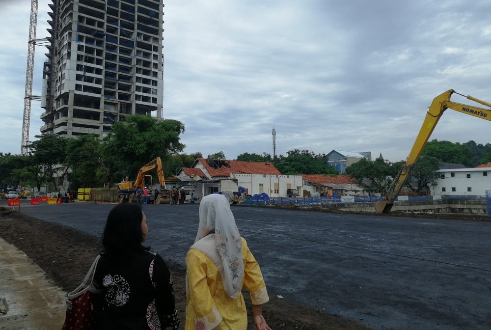 Jalan Raya Gubeng diharapkan bisa difungsikan sore ini.