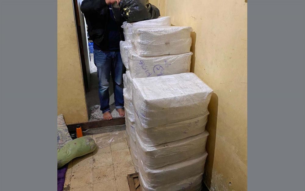 3,5 juta butir pil koplo jenis double l yang disita Tim Unit I Satresnarkoba Polrestabes Surabaya