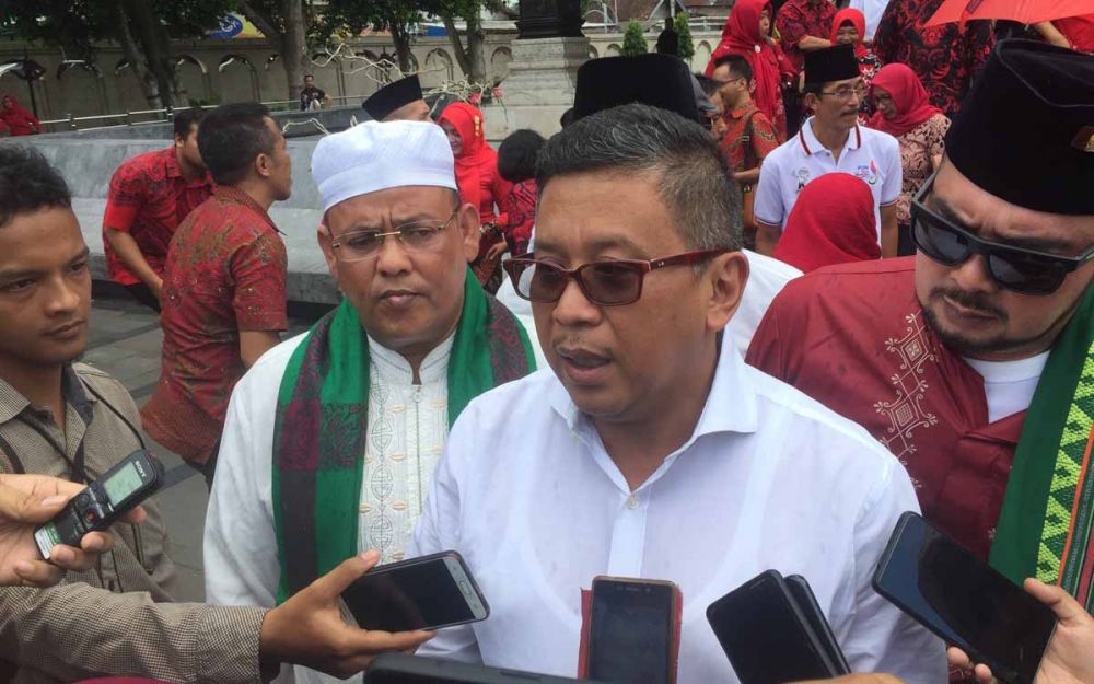 Sekretaris Tim Kampanye Nasional (TKN), Hasto Kristiyanto saat berada di Blitar