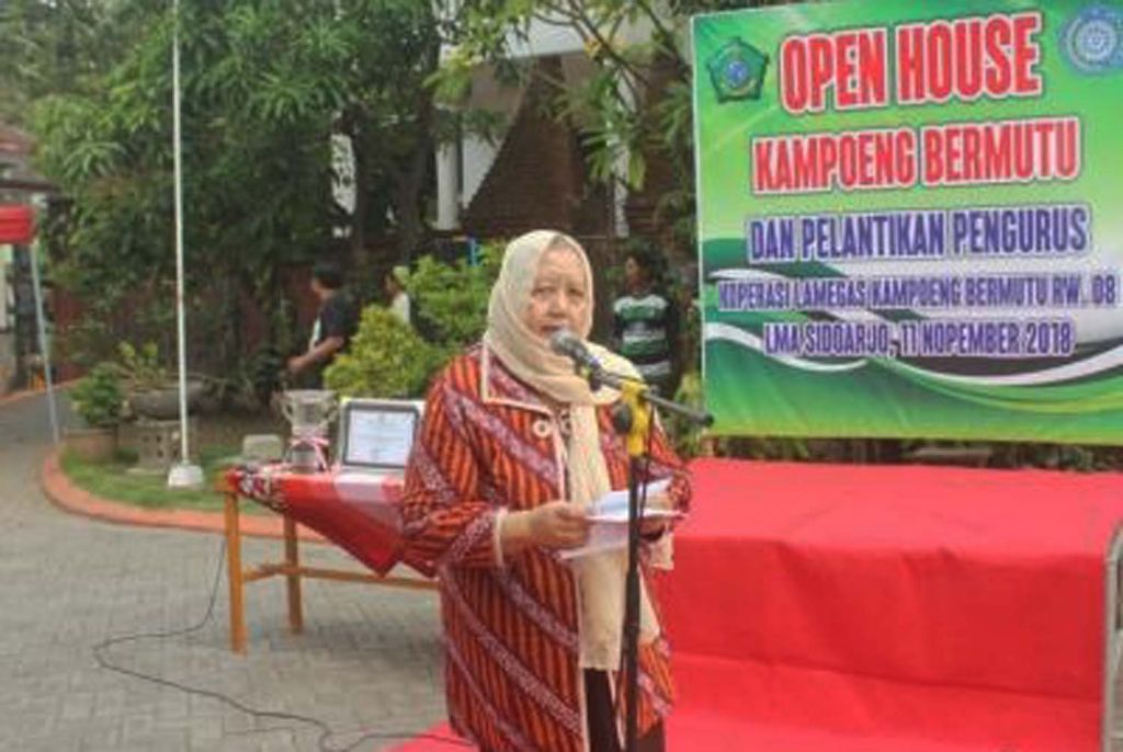 Istri mantan Bupati Sidoarjo Saiful Ilah, Anni'matus Sa'diyah (Foto:  dok. www.sidoarjokab.go.id Tahun 2018)